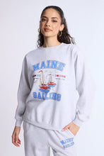 Oversized Crew Neck Sweatshirt thumbnail 6