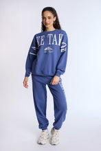 Oversized Crew Neck Sweatshirt thumbnail 22