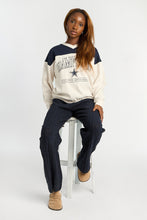 Graphic Relaxed V-Neck Sweatshirt thumbnail 9