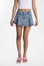 Low Rise Denim Pleated Skort thumbnail 9