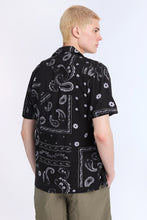 Chemise de vacances à manches courtes imprimé Bandana délavé thumbnail 3