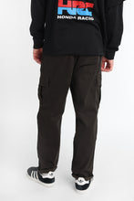 Pantalon cargo décontracté en sergé thumbnail 8