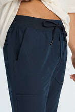 Traveller Jogger thumbnail 23