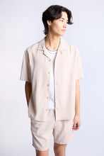 Chemise boutonnée à manches courtes en lin mélangé thumbnail 5