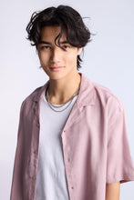 Chemise boutonnée à manches courtes en lin mélangé thumbnail 38