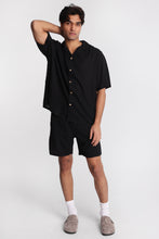 Chemise boutonnée à manches courtes en lin mélangé thumbnail 5