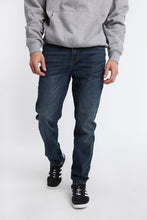 Zane Slim Jeans thumbnail 1