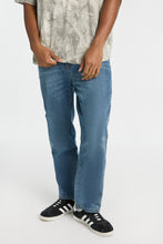 Liam Straight Jeans thumbnail 1