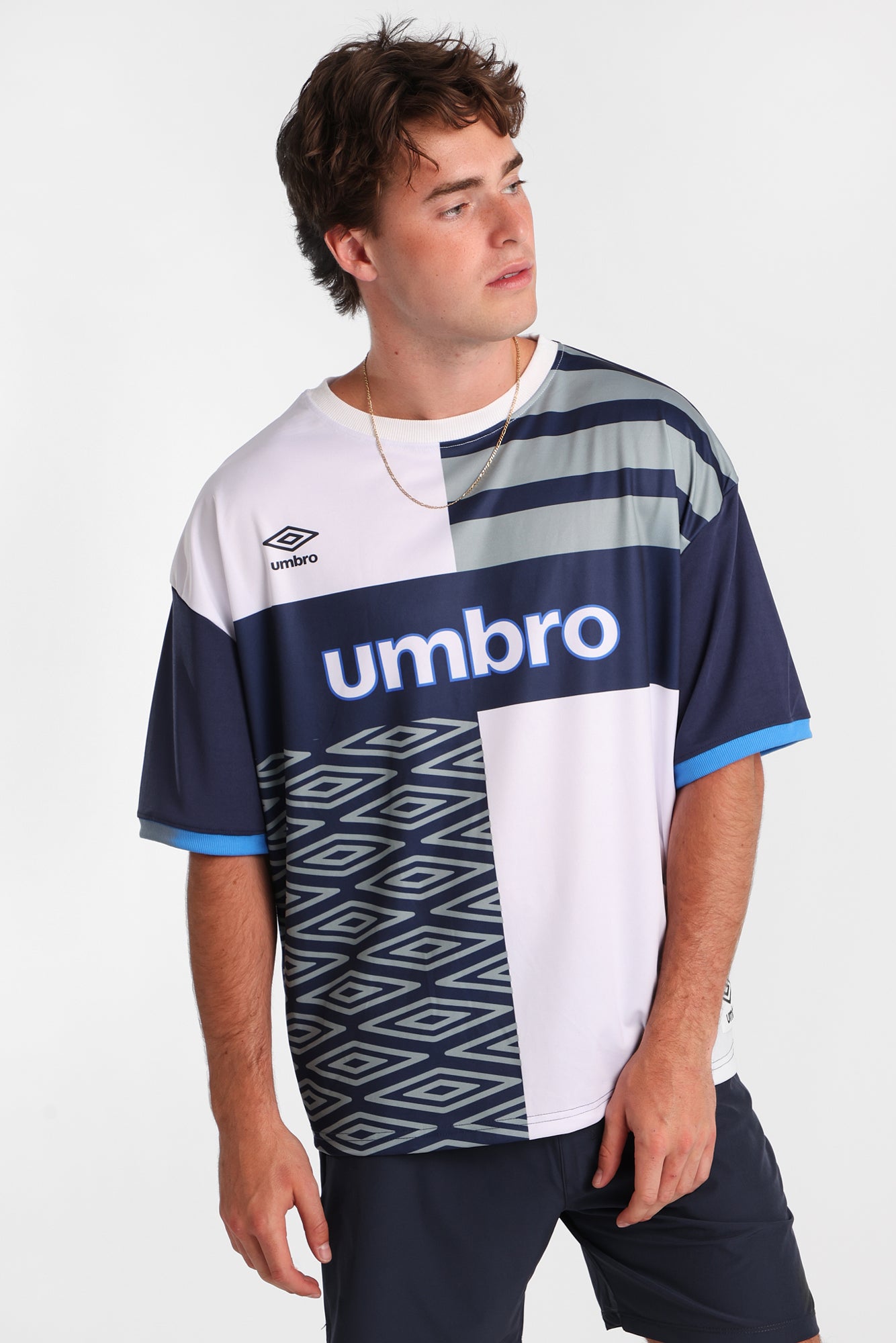 Umbro Large Logo Striped Tee – Bluenotes