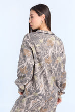 Graphic V-Neck Sweatshirt thumbnail 26