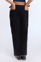 Low Rise Twill Cargo Baggy Pants thumbnail 8
