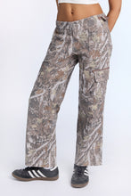 Low Rise Twill Cargo Baggy Pants thumbnail 5