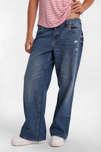 Chloe Low Rise Baggy Jeans thumbnail 1