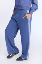 Tech Fleece Wide Leg Pants thumbnail 13