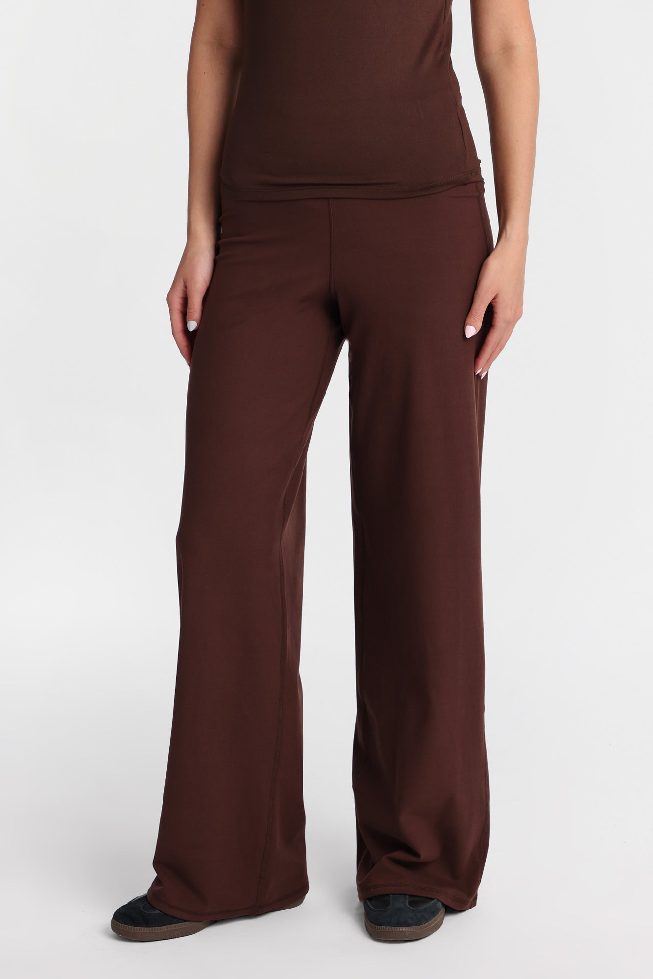 Super Smooth Wide Leg Leggings – Bluenotes