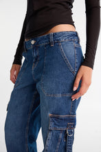 Low Rise D-Ring Cargo Denim Pants thumbnail 2