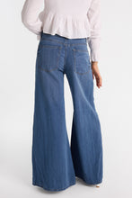 High Rise A-Line Wide Leg Jeans thumbnail 2