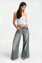 Low Rise Ultra-Baggy Jeans thumbnail 8