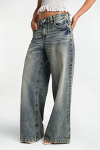 Low Rise Ultra-Baggy Jeans thumbnail 5