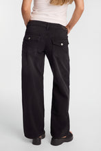 Chloe Low Rise Baggy Jeans thumbnail 2