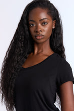 Short Sleeve V-Neck Relaxed Tee thumbnail 7