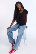 Short Sleeve V-Neck Relaxed Tee thumbnail 10