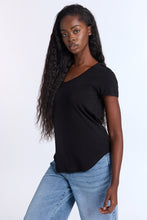 Short Sleeve V-Neck Relaxed Tee thumbnail 6