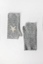 Gants sans doigts en tricot duveteux thumbnail 1