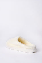 Plush Slippers thumbnail 12