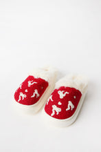 Pantoufles pelucheuses boucles d'hiver thumbnail 1