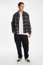 Abstract Print Cotton Flannel Plaid Button-Up Boxy Shirt thumbnail 4