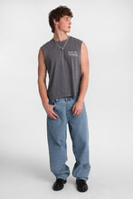 Skater Jeans thumbnail 4