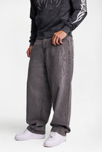 Laser Print Embroidered Skater Jeans thumbnail 1