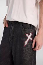 Cross Embroidered Laser Print Skater Jeans thumbnail 5
