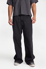 Cobra Skull & Rose Embroidered Ultra-Baggy Jeans thumbnail 4