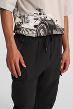 Traveler Jogger thumbnail 8