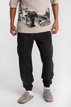 Traveler Jogger thumbnail 7