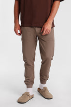 Traveler Joggers thumbnail 25