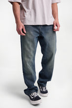 Jake Loose Jeans thumbnail 1