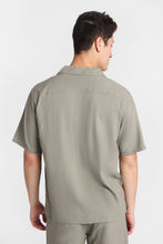 Linen-Blend Short Sleeve Button-Up Shirt thumbnail 12