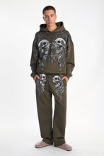 Arsenic Rhinestone Skulls Graphic Baggy Sweatpants thumbnail 8