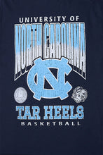 T-shirt imprimé graphique University of North Carolina Tar Heels thumbnail 2