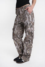 AERO Super High Rise Baggy Cargo Twill Pants thumbnail 6