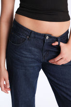 AERO Low Rise Baggy Jeans thumbnail 2