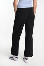 AERO Low Rise Baggy Jeans thumbnail 3