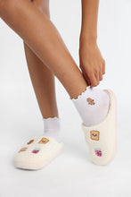 AERO Graphic Plush Slippers & Socks 2-Piece Set thumbnail 3