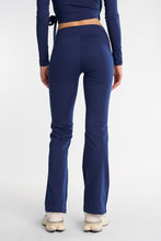 AERO Crossover Waistband Bootcut Leggings thumbnail 7
