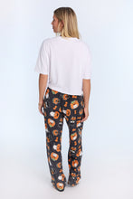 Hello Kitty And Friends Pumpkin Squad Super Soft Pajama Tee And Velour Pajama Pants 2-Piece Set thumbnail 3