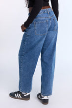 AERO Mid Rise Barrel Jeans thumbnail 2