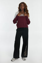 Graphic Quarter-Zip Polo Sweater thumbnail 20